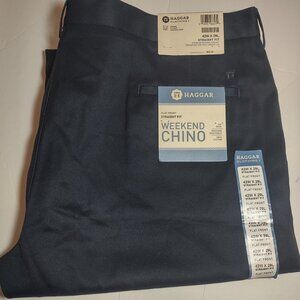 *NWT* HAGGAR Weekend Chino Pants Straight 42X29 Navy Blue